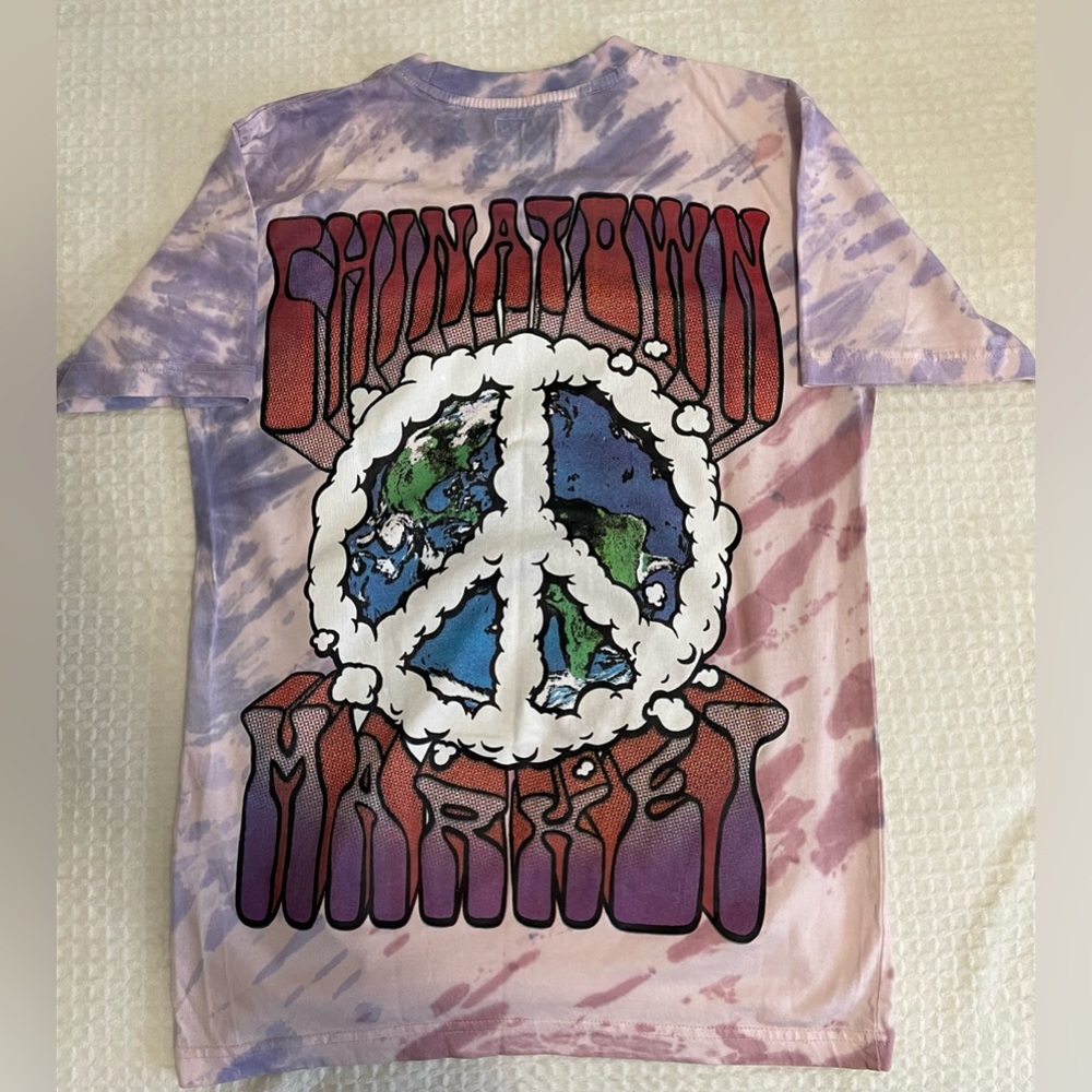 Chinatown market Tee in Small